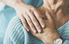 Orpea : nouvelle chute en Bourse après des révélations financières de Mediapart