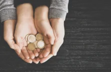 Prêter de l&rsquo;argent à un proche : les précautions à prendre