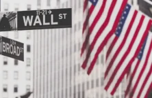 Wall Street : les investisseurs sur leurs gardes