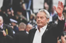 Succession Alain Delon : jusqu’où peut-on légalement avantager un enfant ?