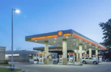 Shell annonce vouloir économiser jusqu&rsquo;à 7 milliards de dollars d&rsquo;ici 2028