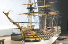 maquette ancienne de bateau
