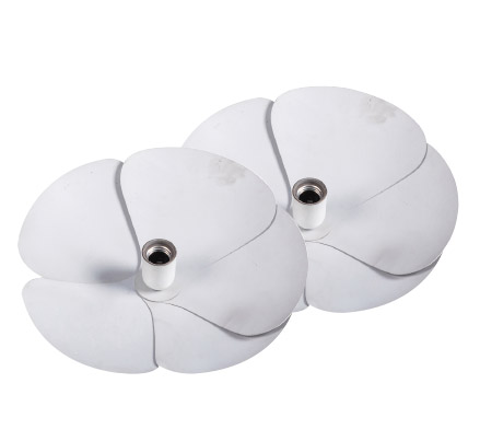Paire d’appliques modèle “Flower” en aluminium