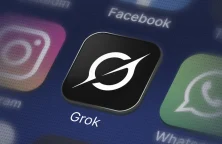 Images sexualisées manipulées : la Commission européenne met la pression sur Grok